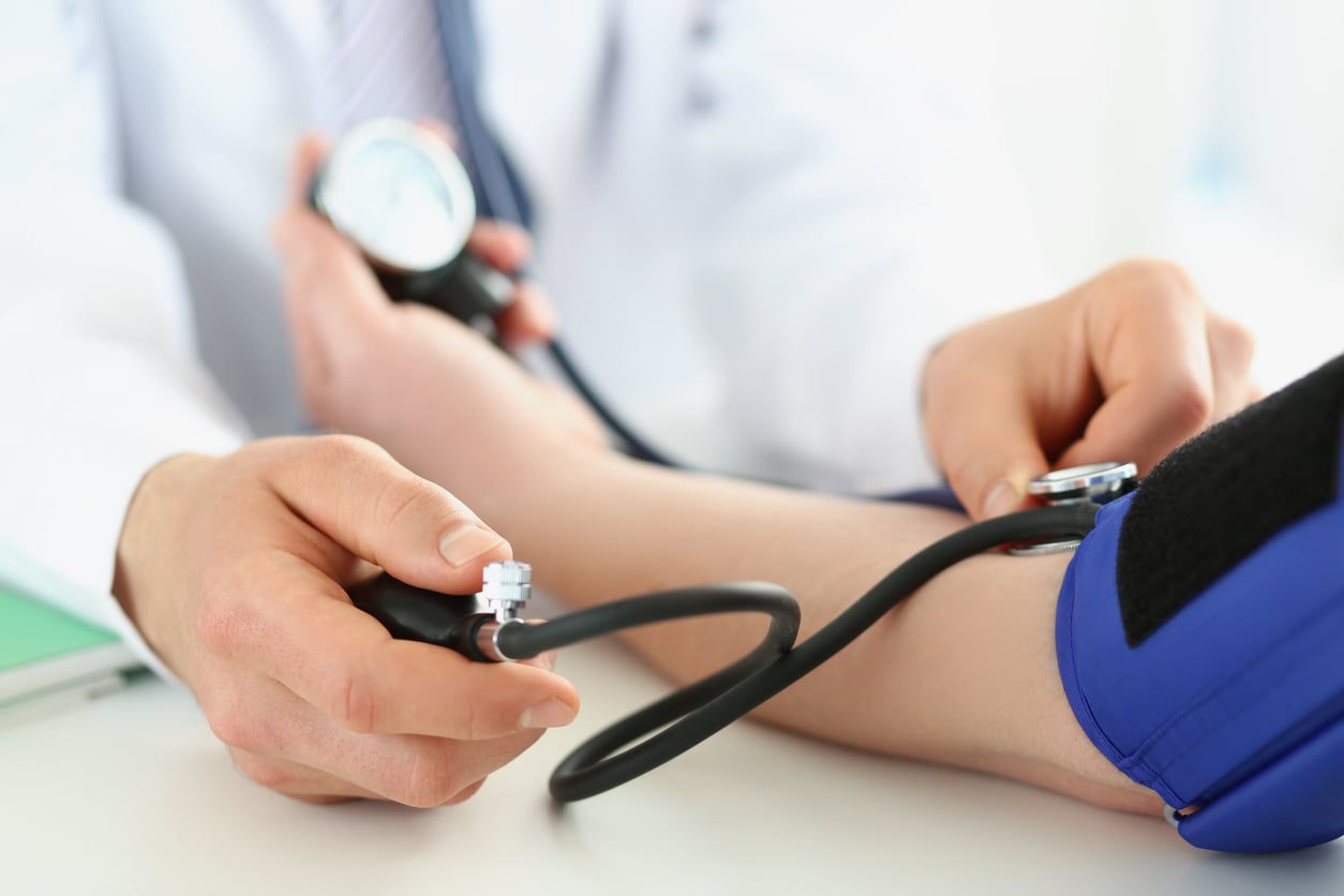 10 Signs of High Blood Pressure image